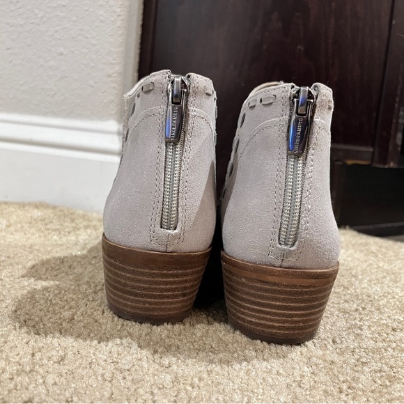 Vince Camuto booties - Picture 3 of 5